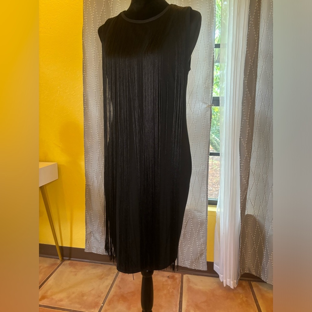 THE FRINGE IS EVERYTHING